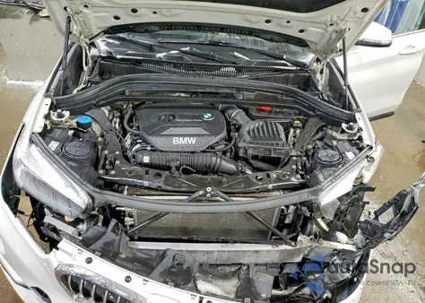 2016 BMW X1 xDrive28I z USA, uszkodzony, nr VIN WBXHT3C33G5F64441